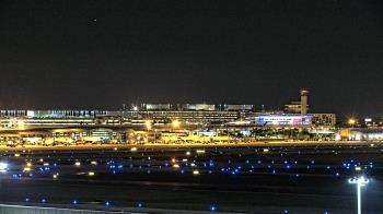 Weather camera view of Renaissance Tampa International Plaza Hotel.