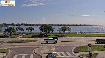 Weather camera view of Winter & Yonker P.A..