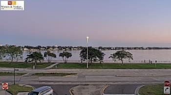 Weather camera view of Winter & Yonker P.A..