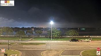 Weather camera view of Winter & Yonker P.A..