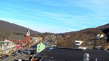 Weather camera view of Line Mountain ES Trevorton.