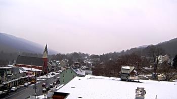 Weather camera view of Line Mountain ES Trevorton.