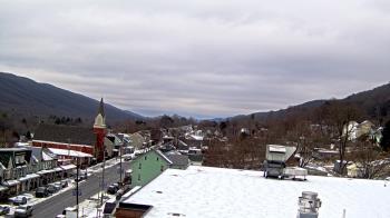 Weather camera view of Line Mountain ES Trevorton.