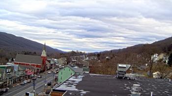 Weather camera view of Line Mountain ES Trevorton.