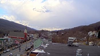 Weather camera view of Line Mountain ES Trevorton.