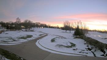 Weather camera view of Village Links of Glen Ellyn.