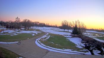 Weather camera view of Village Links of Glen Ellyn.