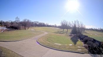 Weather camera view of Village Links of Glen Ellyn.