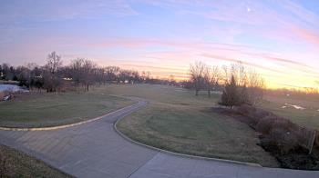 Weather camera view of Village Links of Glen Ellyn.