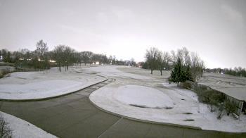 Weather camera view of Village Links of Glen Ellyn.