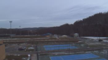 Weather camera view of Kiski Area HS.
