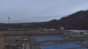 Weather camera view of Kiski Area HS.