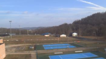 Weather camera view of Kiski Area HS.