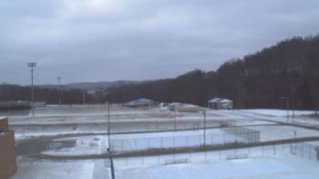 Weather camera view of Kiski Area HS.