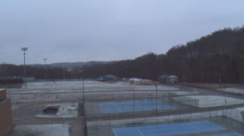 Weather camera view of Kiski Area HS.