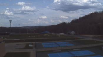 Weather camera view of Kiski Area HS.