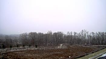 Weather camera view of Wilkes-Barre Area High School.