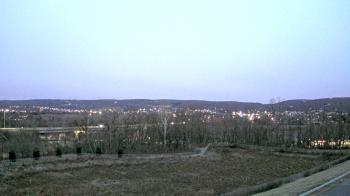 Weather camera view of Wilkes-Barre Area High School.