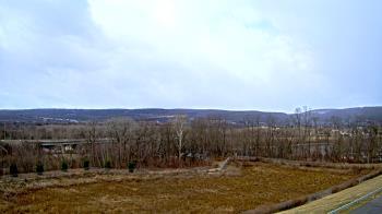 Weather camera view of Wilkes-Barre Area High School.