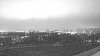 Weather camera view of Wilkes-Barre Area High School.