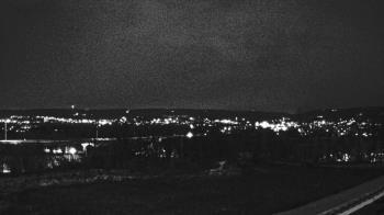 Weather camera view of Wilkes-Barre Area High School.