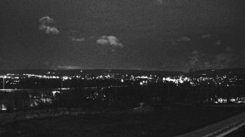 Weather camera view of Wilkes-Barre Area High School.