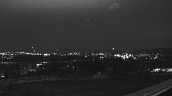 Weather camera view of Wilkes-Barre Area High School.