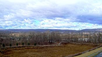Weather camera view of Wilkes-Barre Area High School.