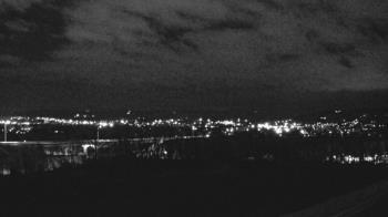 Weather camera view of Wilkes-Barre Area High School.