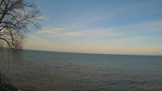 Weather camera view of Forest Lawn Beach.