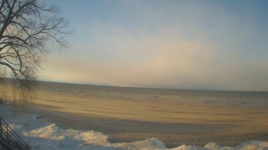 Weather camera view of Forest Lawn Beach.