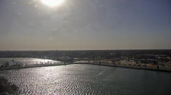 Weather camera view of Commerce Bank.