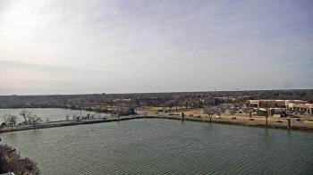 Weather camera view of Commerce Bank.