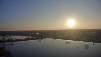 Weather camera view of Commerce Bank.