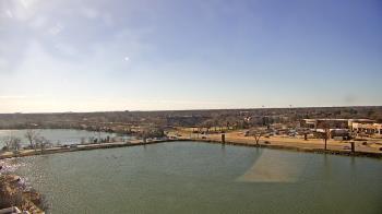 Weather camera view of Commerce Bank.