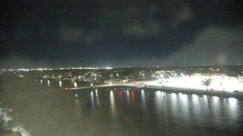 Weather camera view of Commerce Bank.