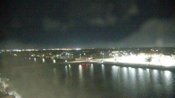 Weather camera view of Commerce Bank.