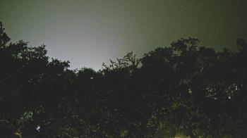 Weather camera view of Metairie Club Gardens.