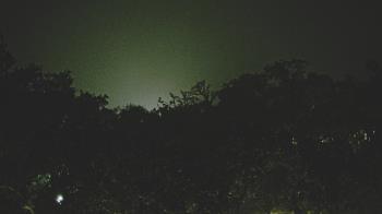 Weather camera view of Metairie Club Gardens.