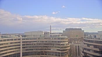 Weather camera view of The Watergate Hotel.