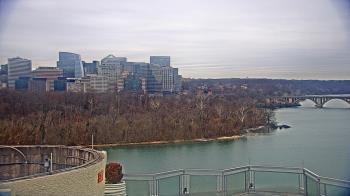 Weather camera view of The Watergate Hotel.