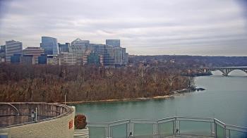 Weather camera view of The Watergate Hotel.