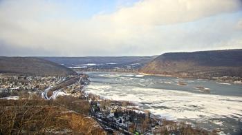 Weather camera view of WHTM Marysville Blue Mtn 1000 ft elev.