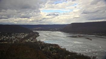 Weather camera view of WHTM Marysville Blue Mtn 1000 ft elev.