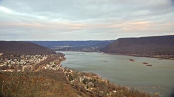 Weather camera view of WHTM Marysville Blue Mtn 1000 ft elev.