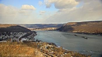 Weather camera view of WHTM Marysville Blue Mtn 1000 ft elev.