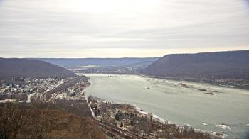 Weather camera view of WHTM Marysville Blue Mtn 1000 ft elev.