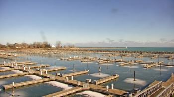 Weather camera view of Waukegan Harbor and Marina.