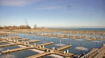 Weather camera view of Waukegan Harbor and Marina.