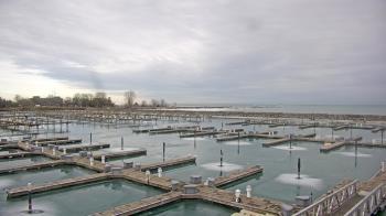 Weather camera view of Waukegan Harbor and Marina.